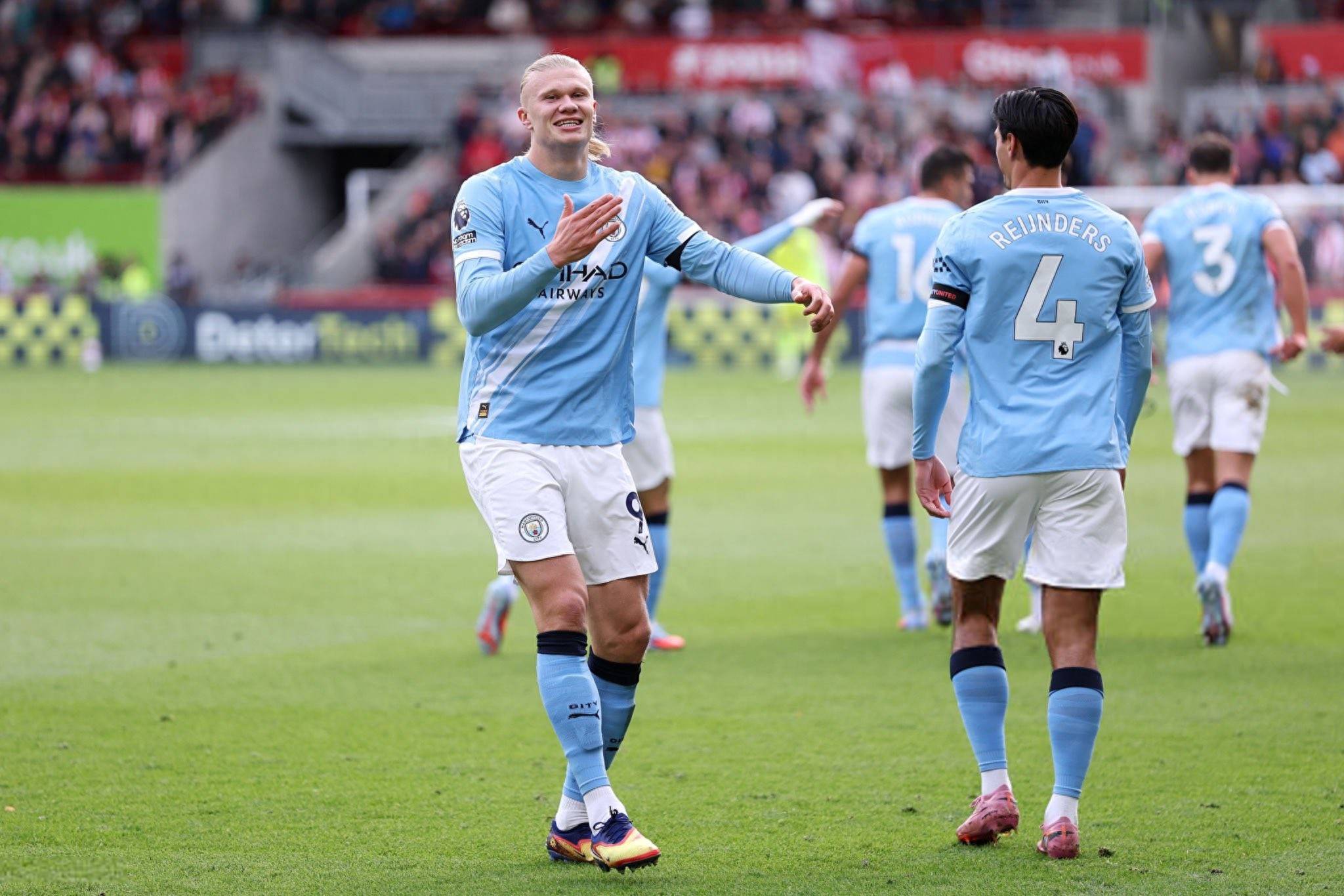 赫拉德-马丁：客战国米是生涯最佳比赛；选18号是因为阿尔巴（赫拉德-马丁：客场战国米乃生涯最佳一役；身披18号致敬阿尔巴）