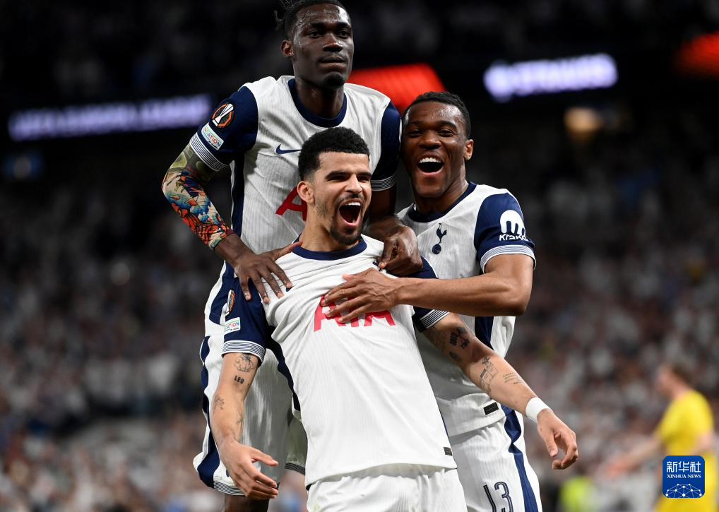 英超战报：曼城逆转切尔西,（英超速递：曼城完成逆转力克切尔西）