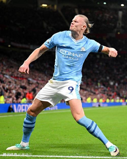 米体：米兰双雄均有意铃木彩艳，帕尔马要价2000万欧（米体：米兰城双雄争夺铃木彩艳，帕尔马标价2000万欧元）