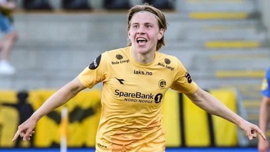 罗马诺：除了尤文以外，奥赖利也被推荐给那不勒斯和罗马（罗马诺：奥赖利的推荐对象不仅有尤文，还包括那不勒斯和罗马）