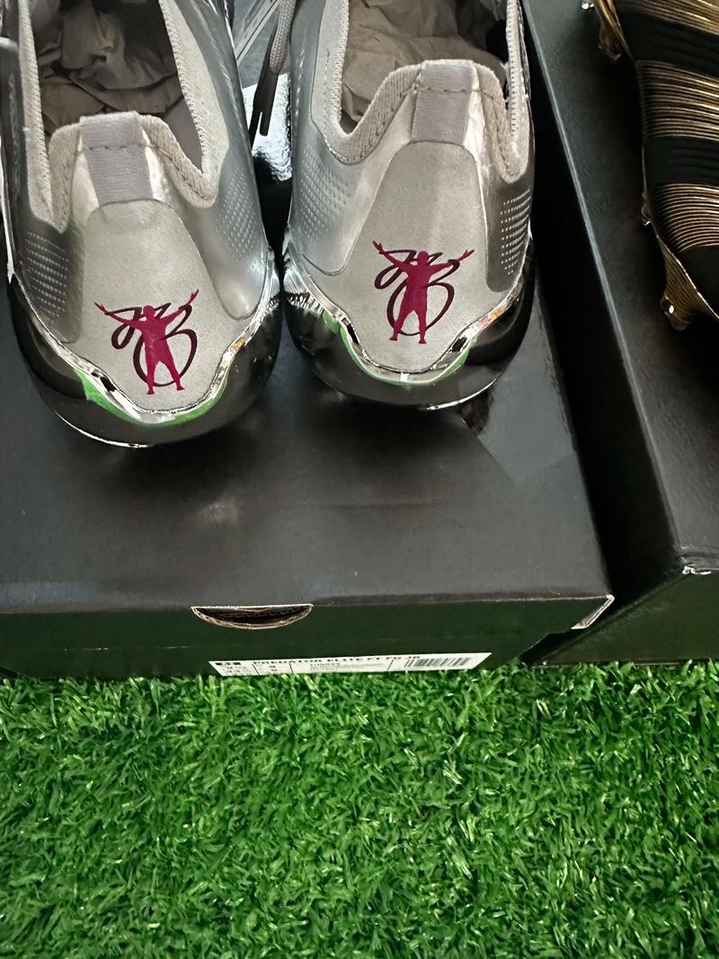 巴萨3比1马竞的第10分钟：球迷再次集体高喊梅西的名字！