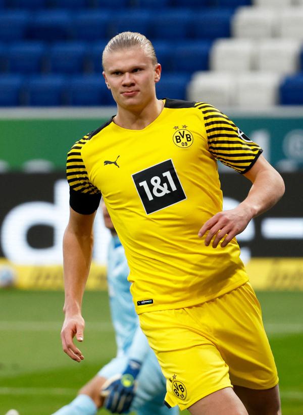 切尔西的弱点？卡拉巴赫后卫：我最好什么都不说，在场上证明（被问切尔西短板，卡拉巴赫后卫：不多说，场上见真章）