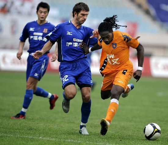 德转列左后卫身价榜：努诺-门德斯7500万欧居首，巴尔德第二（德转左后卫身价榜出炉：努诺-门德斯以7500万欧领跑，巴尔德位居次席）