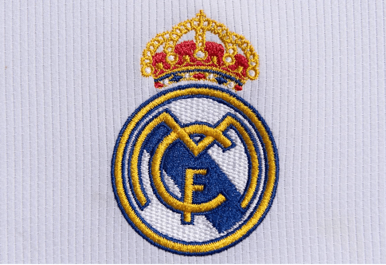 德塞利心目中的最佳11人，真是BIG胆，竟然无“公认”足坛第一人（德塞利心中最佳11人：大胆之选，竟未纳入公认的足坛第一人）