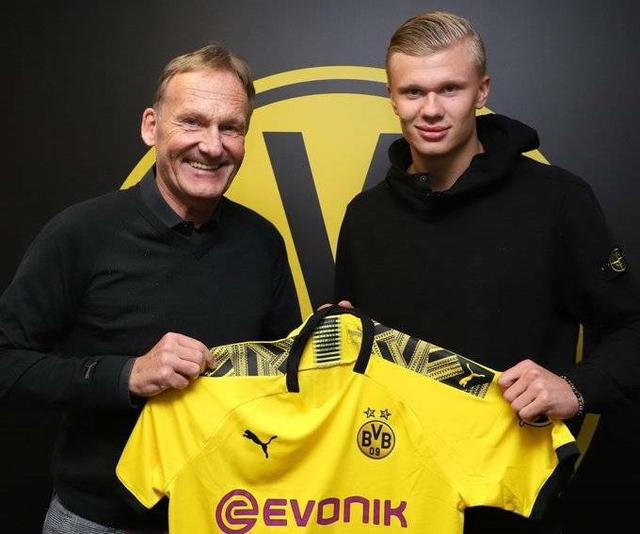 圣保利vs柏林联合：杰克逊-欧文、藤田让瑠奇马首发，汤姆-罗特、容诺夫出战