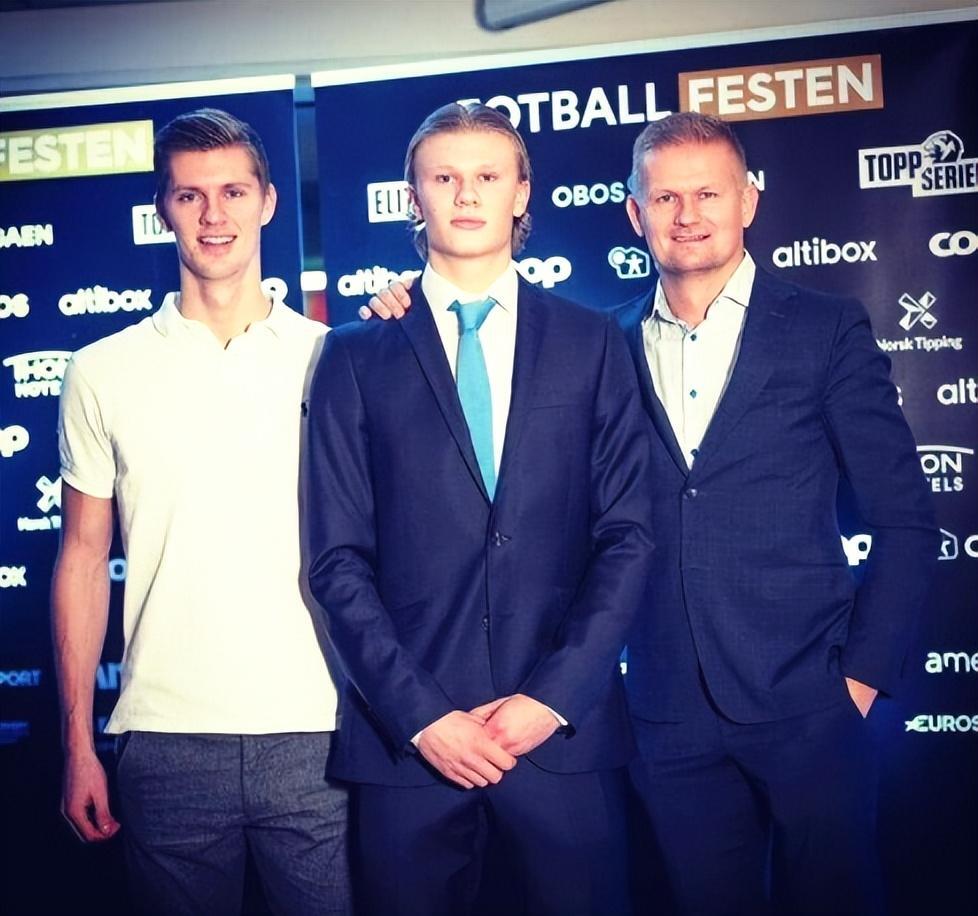 76人两将回归！保罗·乔治首发战篮网，博纳迎来复出（76人喜迎双将回归：保罗·乔治首发迎战篮网，博纳复出）