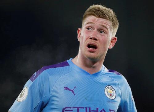 巴媒：埃斯特旺曾在10月因在训练中逼抢不当被安帅批评（巴西媒体称：埃斯特旺因10月训练中逼抢不当遭安切洛蒂批评）