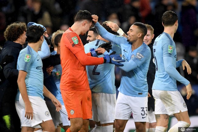 媒体人：玉昆接近签约前浙江队主帅乔迪，还相中一名巴西前腰（据媒体人透露，玉昆接近签下前浙江主帅乔迪，并锁定一名巴西前腰）