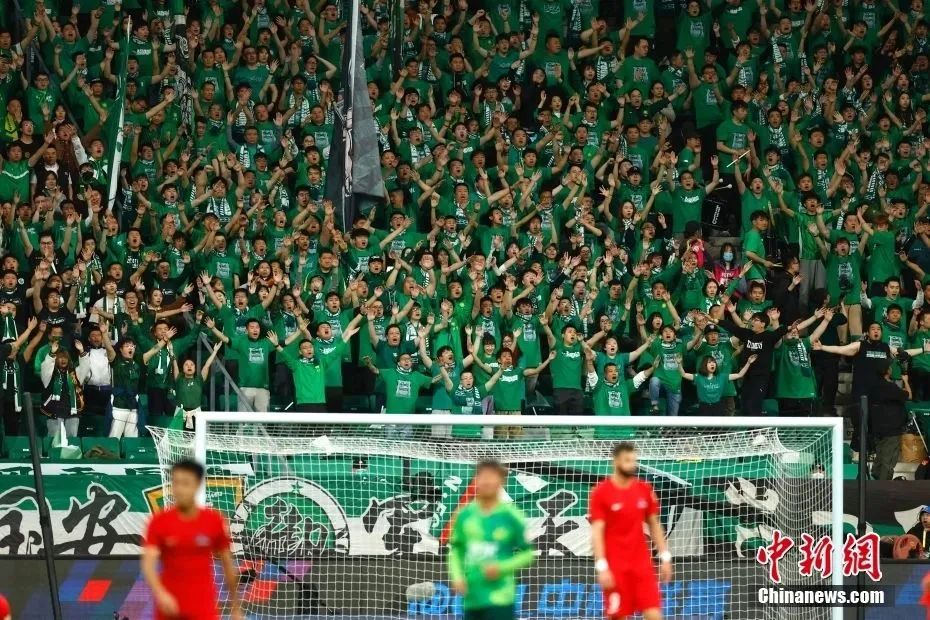 马德兴：我们的足球领导没有荣辱观，不觉得0-8是耻辱（马德兴：足球领导层缺乏荣辱意识，对0比8惨败不以为耻）